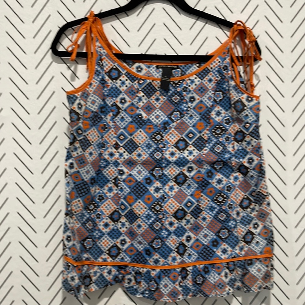Lucky brand top. Size M
